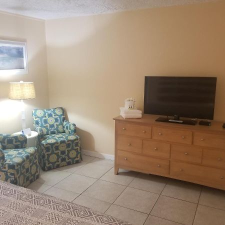 Pennwood Motor Lodge Себастьян Экстерьер фото