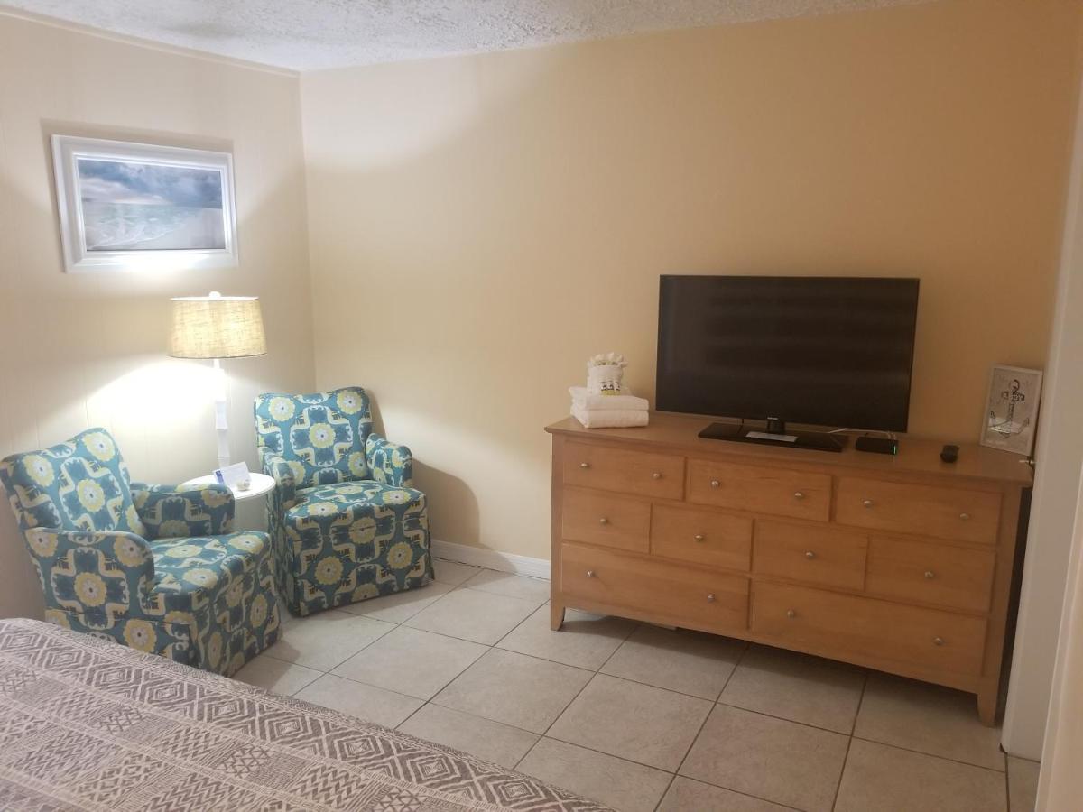 Pennwood Motor Lodge Себастьян Экстерьер фото